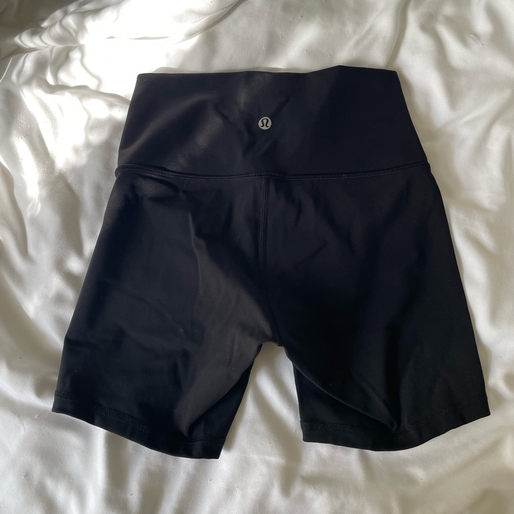 lululemon athletica Women's Black Biker Shorts Size 4